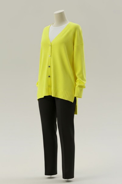 Önü Düğmeli Mevsimlik Hırka